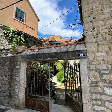 Grgur Studio Apartments Split Kültér fotó