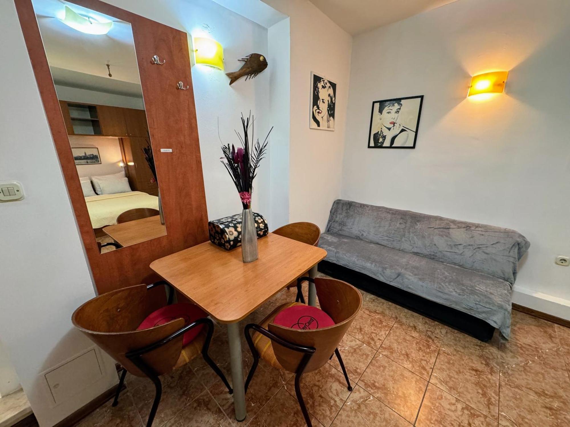 Grgur Studio Apartments Split Kültér fotó