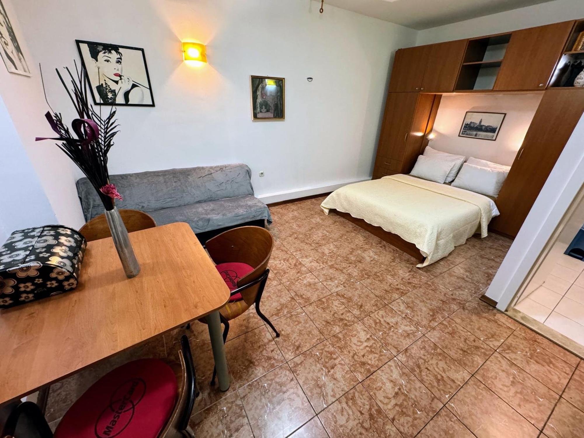 Grgur Studio Apartments Split Kültér fotó
